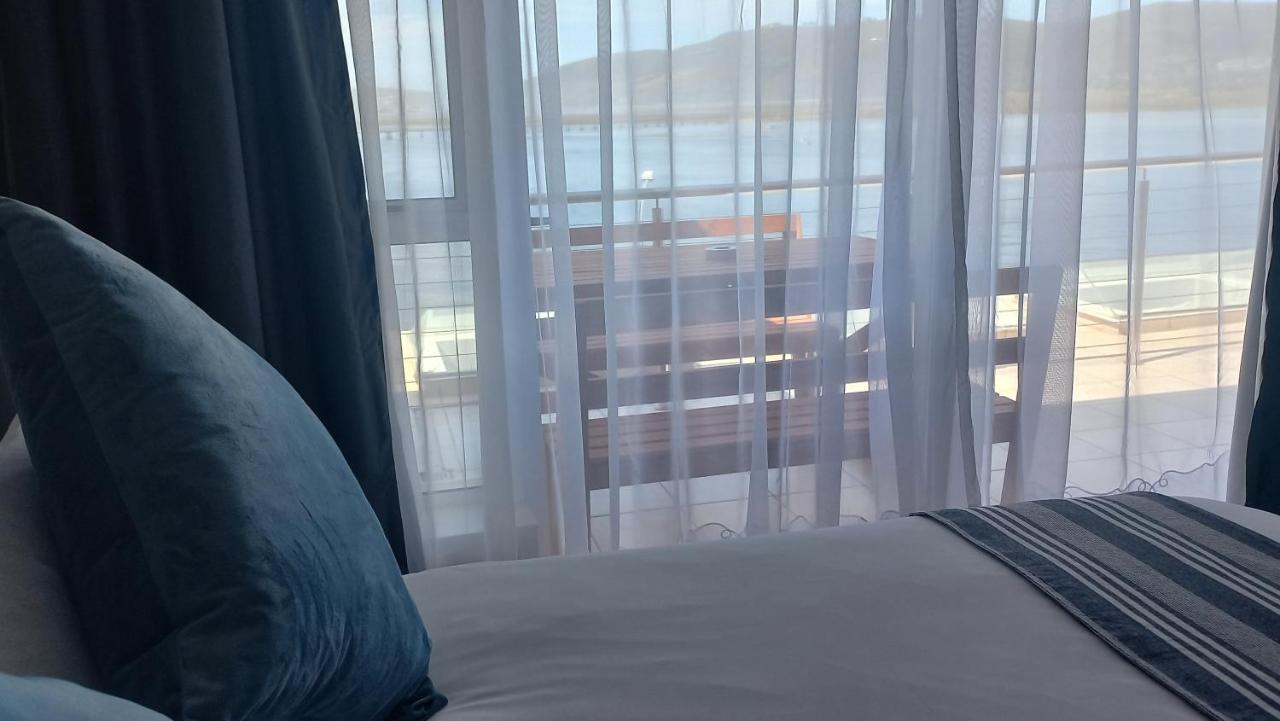 Phoenix Lodge And Waterside Accommodation Knysna Eksteriør bilde