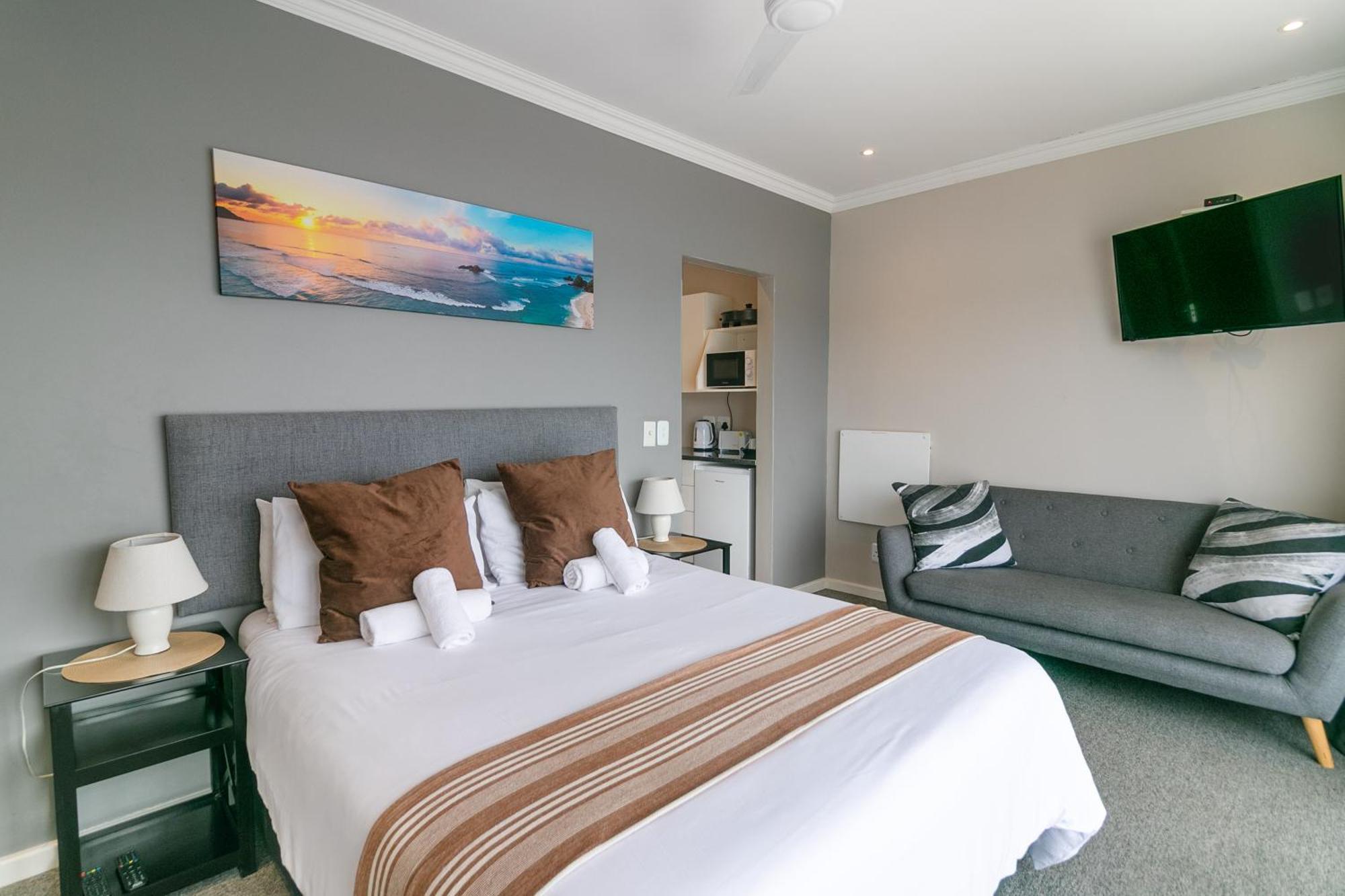 Phoenix Lodge And Waterside Accommodation Knysna Eksteriør bilde